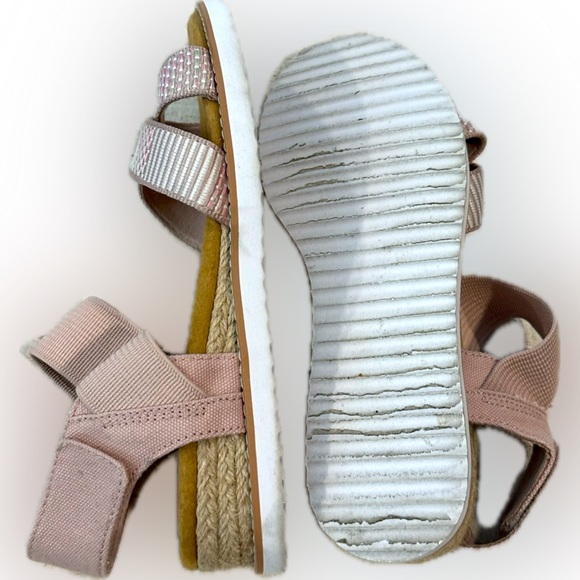 EUC Pink Bobs Sandals | 7 - Picture 6 of 8